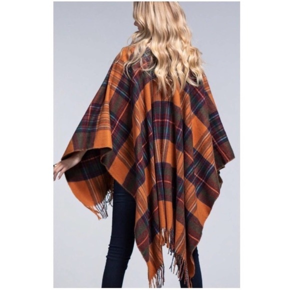 Ruggine Bohemian Soft Plaid Ruana Fringe Accent Poncho NWT Amberglow - Picture 7 of 14